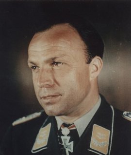 Gruppenkommandeur (Group Commander) Emil Lang
